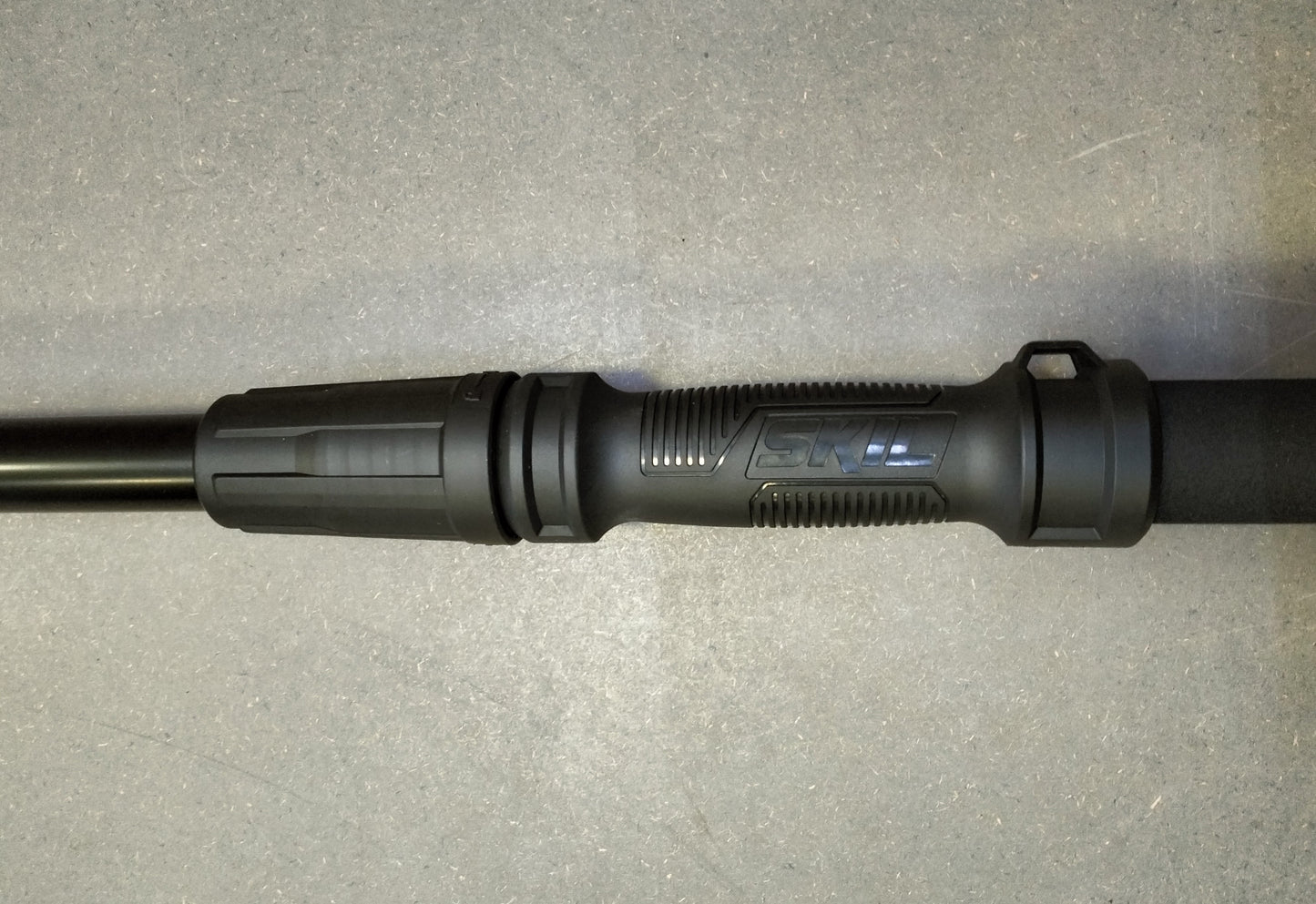 POTATORE ESTENSIBILE A BATTERIA SKIL 0650 CA