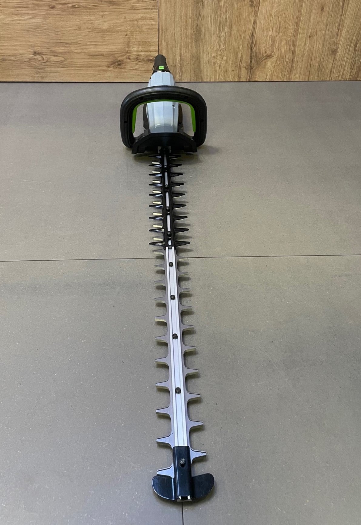 TAGLIASIEPI EGO HTX 7500