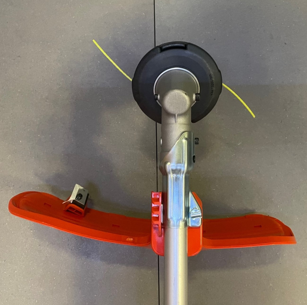 DECESPUGLIATORE HUSQVARNA 243 RJ