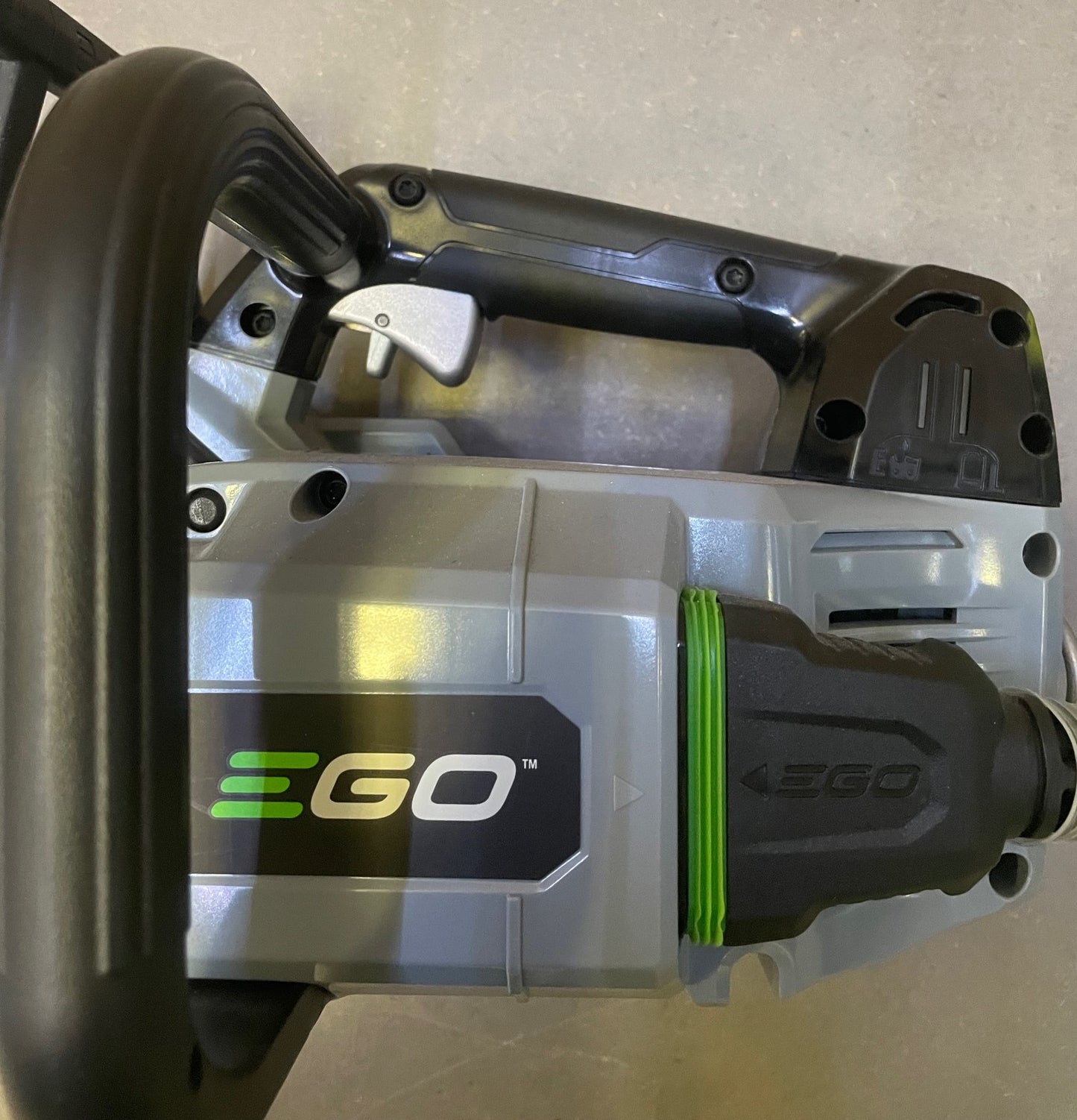 MOTOSEGA ELETTRICA EGO CSX 3000