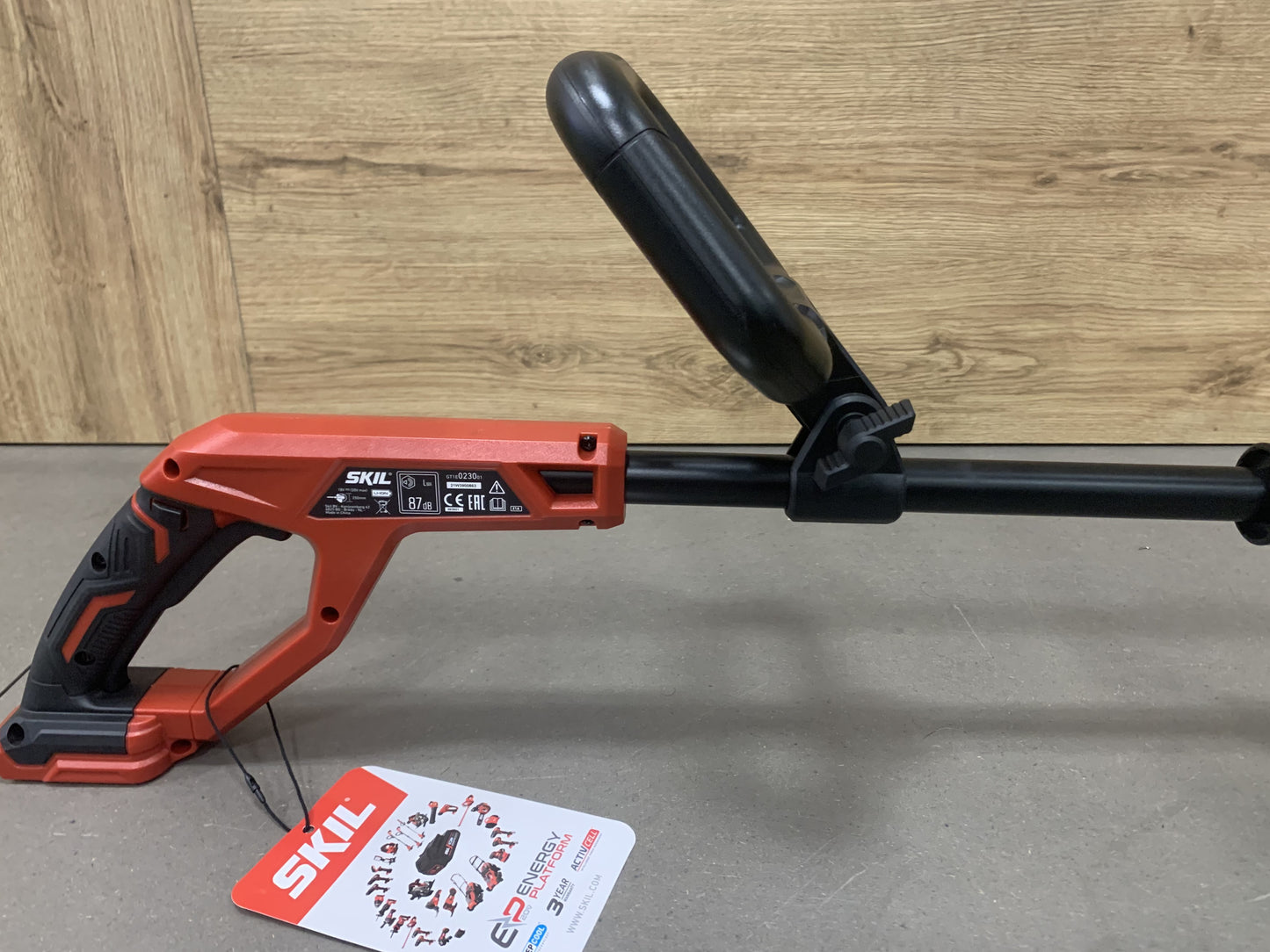 TAGLIABORDI con ASTA TELSCOPICA SKLL 20 V