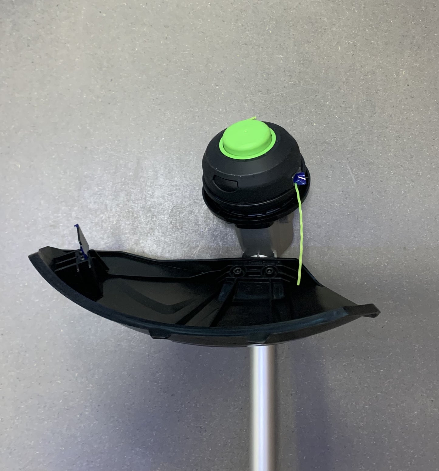 DECESPUGLIATORE ST1300E-S EGO