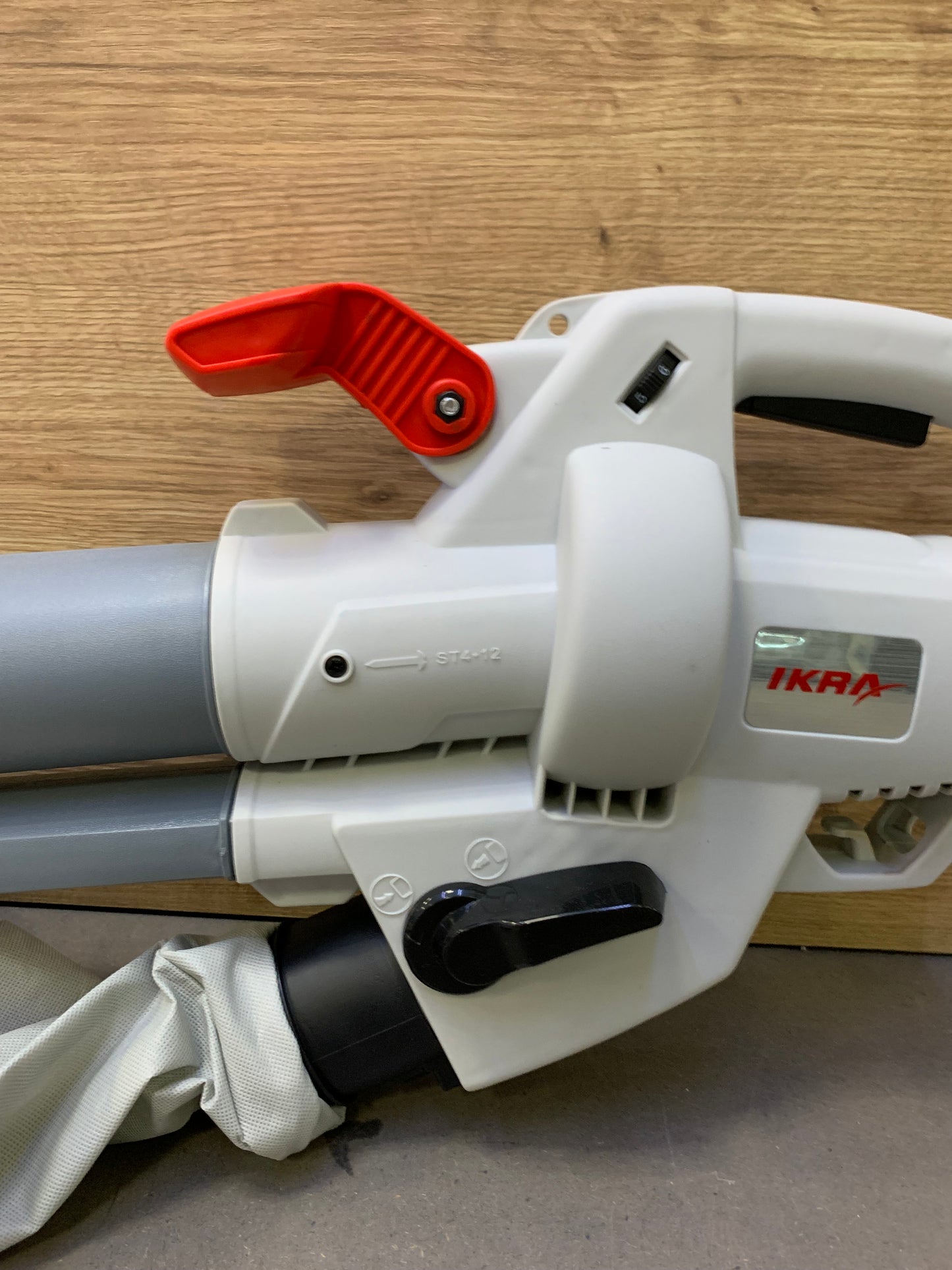 SOFFIATORE IKRA IEBV 3000