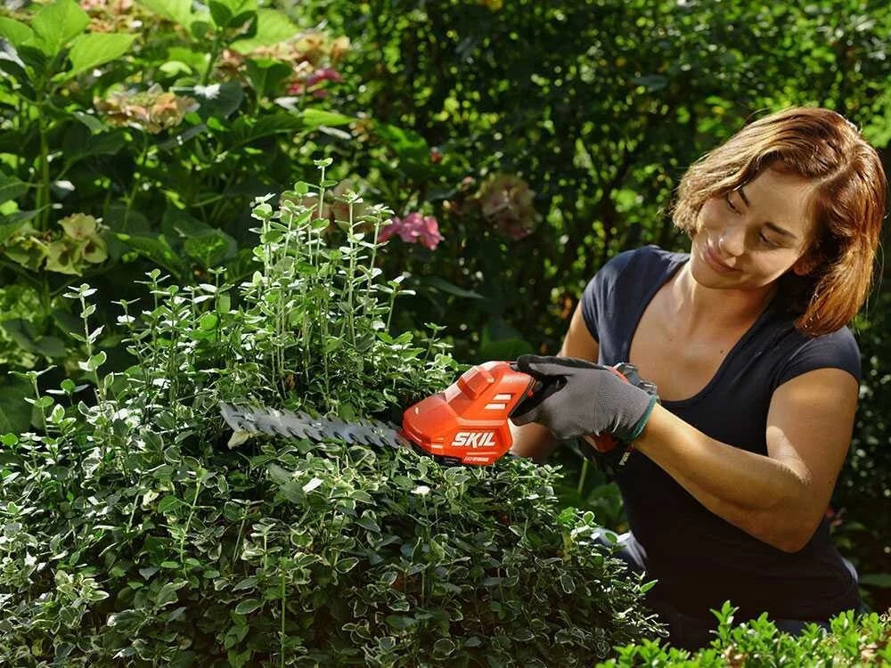 SKIL 0631 CA Forbice erba e siepi